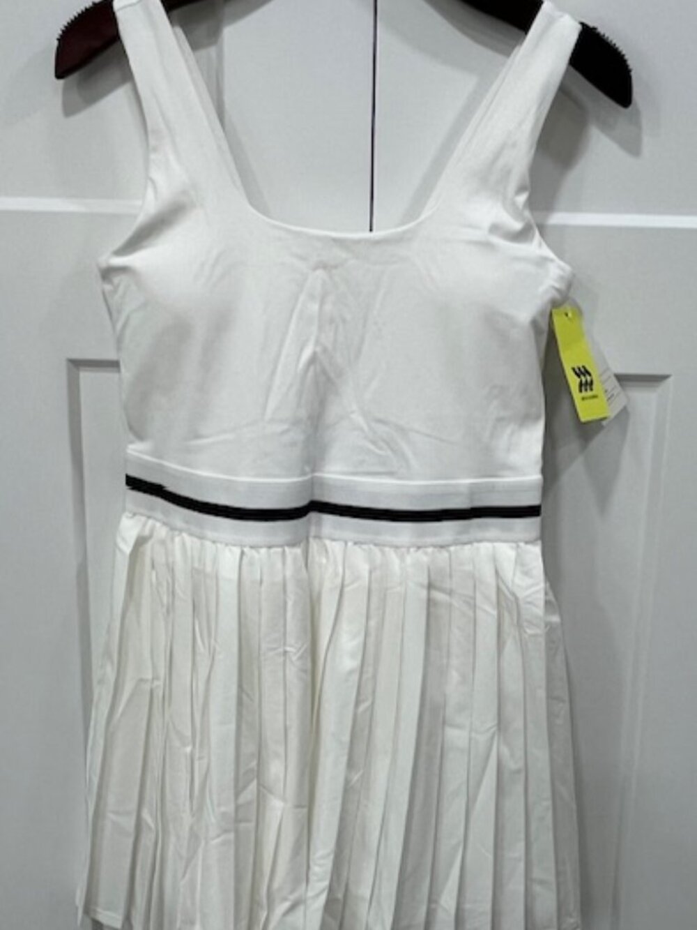 All in Motion Women's Pleated Active Dress, White and black, Size M, NWT